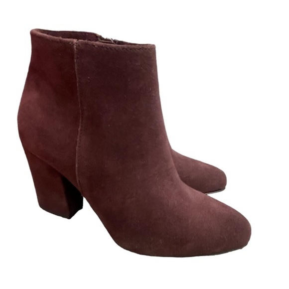 La Canadienne Suede Ankle Boots - Picture 5 of 8